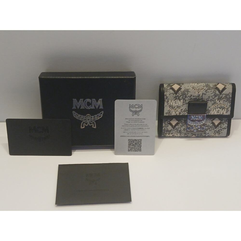 MCM - Black/White Women's Card/Cash Holder - NWOT - Picture 5 of 9